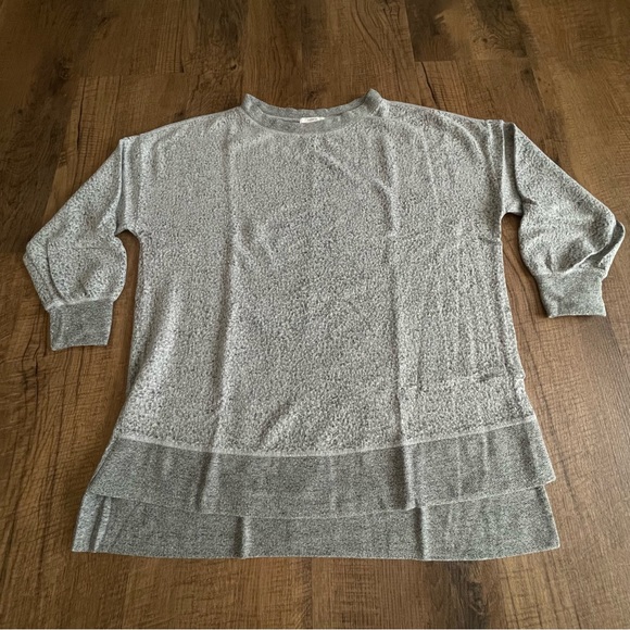 Cherish High low Grey tunic sweater oversized comfortable fit Fits Medium/large - Picture 2 of 8